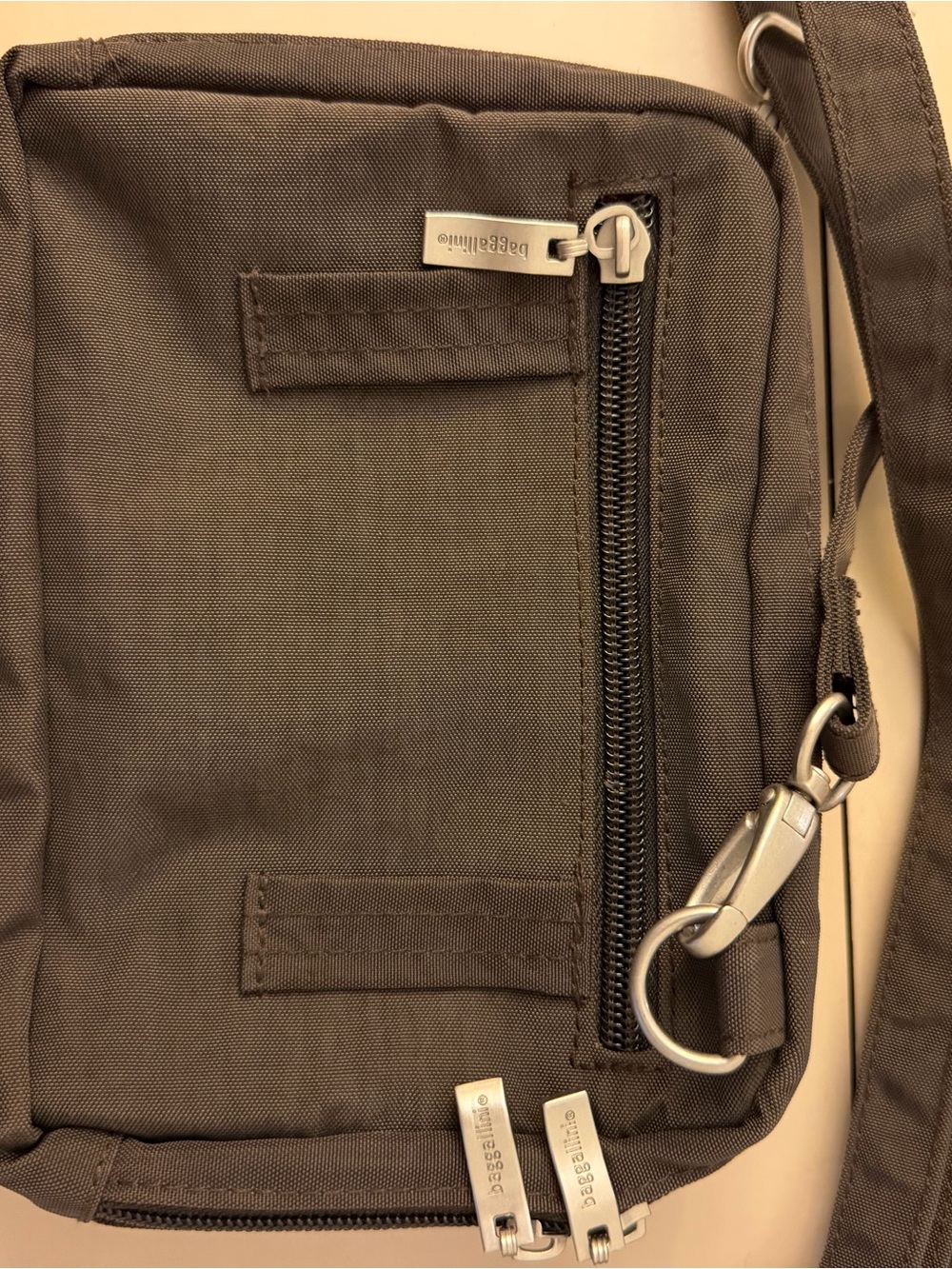 Baggallini Triple Zip crossbody belt bag in chocolate brown nylon - Picture 7 of 10